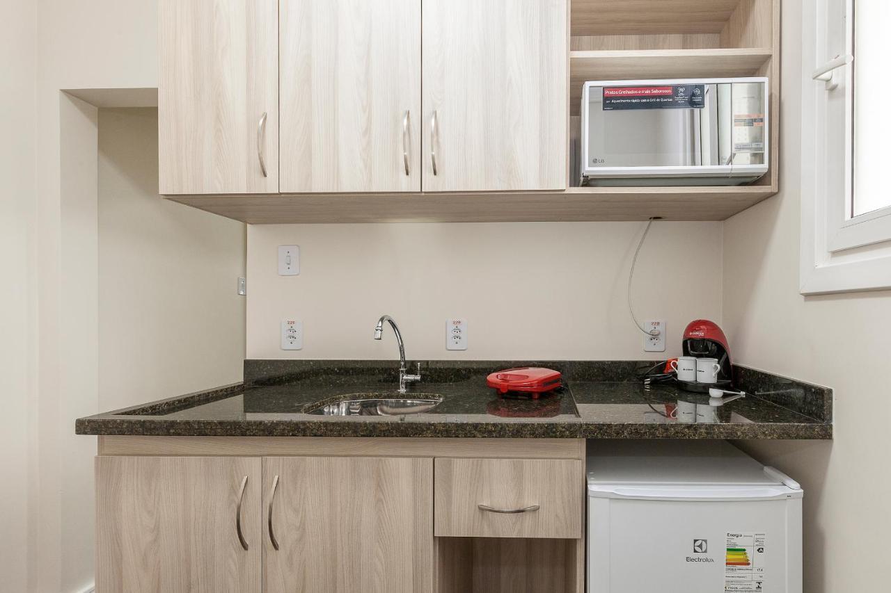 Hotel Goncalves- Proximo A Santa Casa De Porto Alegre Ngoại thất bức ảnh