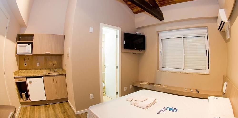 Hotel Goncalves- Proximo A Santa Casa De Porto Alegre Ngoại thất bức ảnh