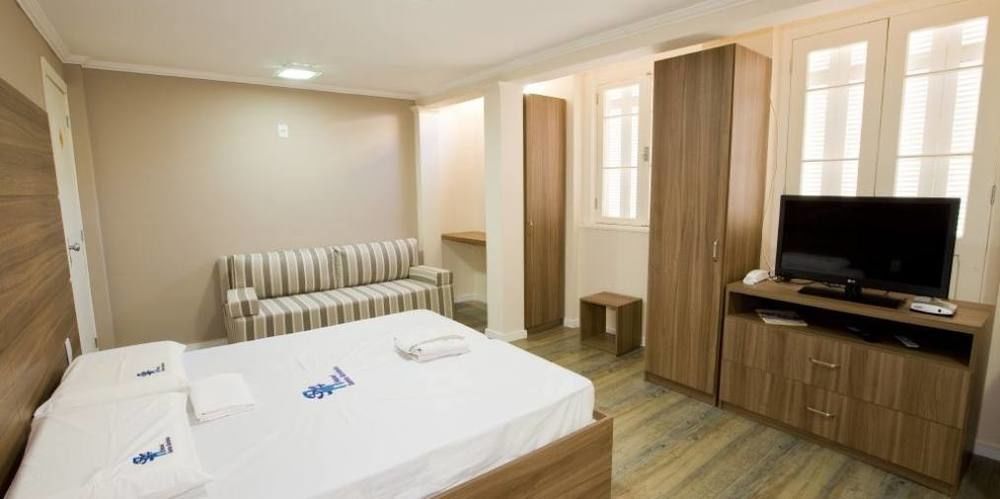 Hotel Goncalves- Proximo A Santa Casa De Porto Alegre Ngoại thất bức ảnh