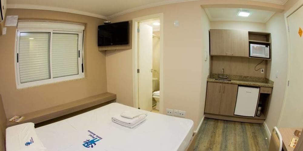 Hotel Goncalves- Proximo A Santa Casa De Porto Alegre Ngoại thất bức ảnh